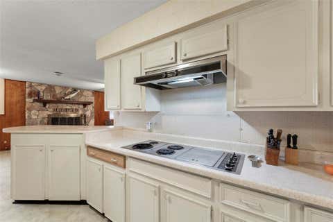 Tiny photo for 268 Sue Ann Street, El Campo, TX 77437 (MLS # 74600725)