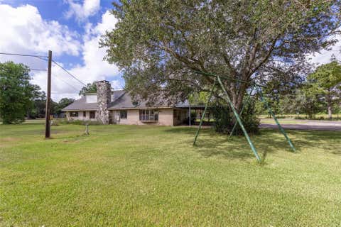 Tiny photo for 268 Sue Ann Street, El Campo, TX 77437 (MLS # 74600725)