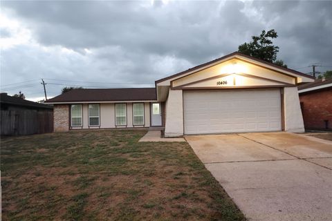 Photo of 10406 Townhall Lane, Sugar Land, TX 77498 (MLS # 10992103)