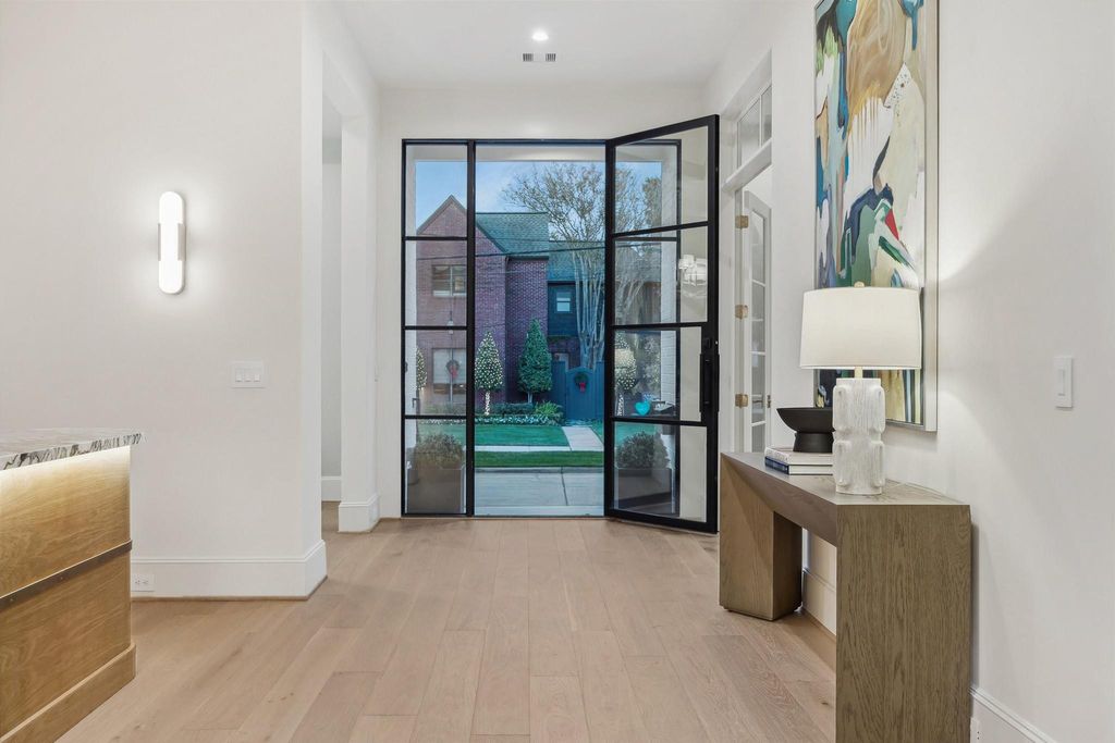 Photo of 3515 Carnegie Street, West University, TX 77005 (MLS # 70729555)