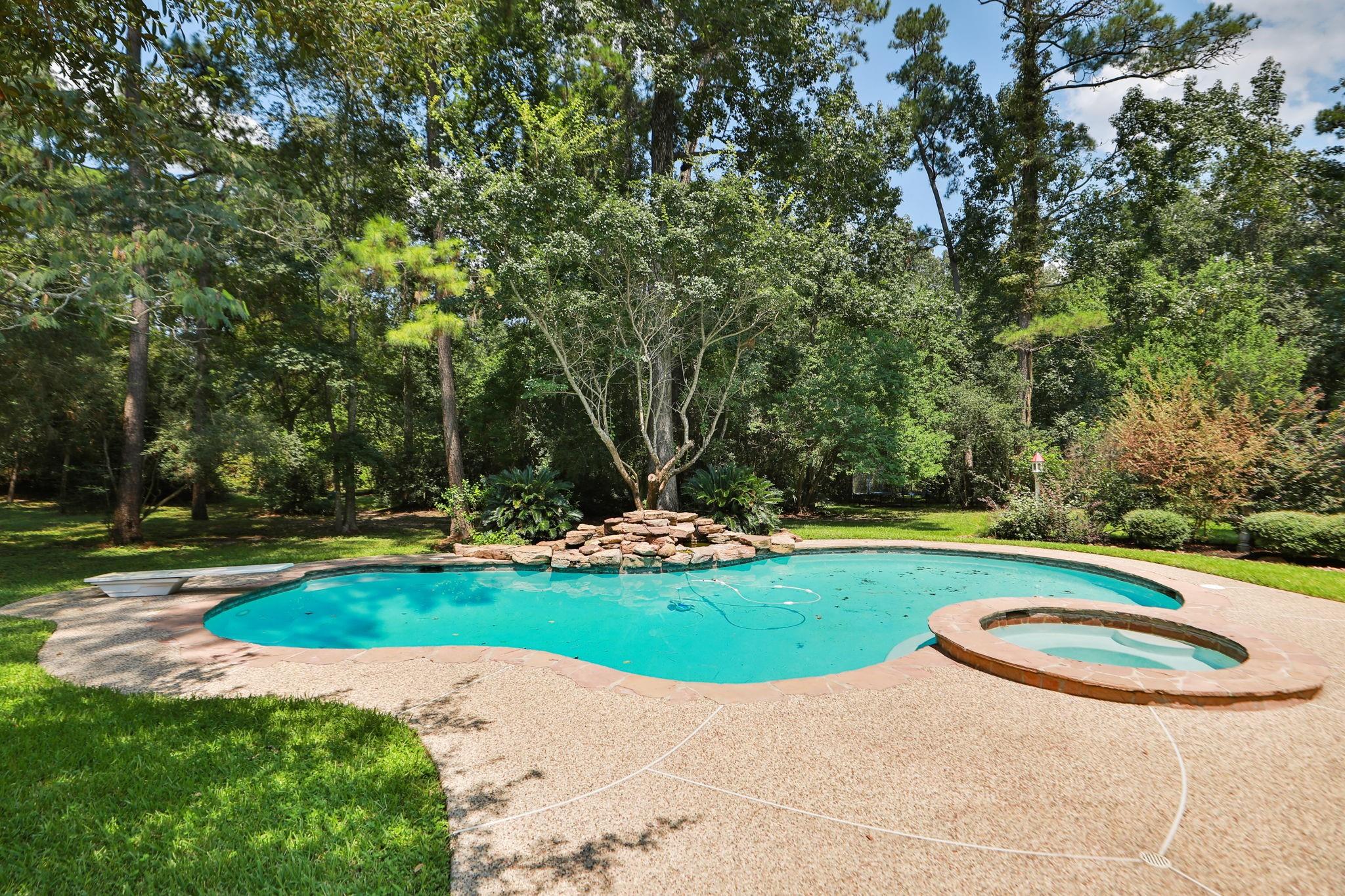 23222 Red Oak Trail