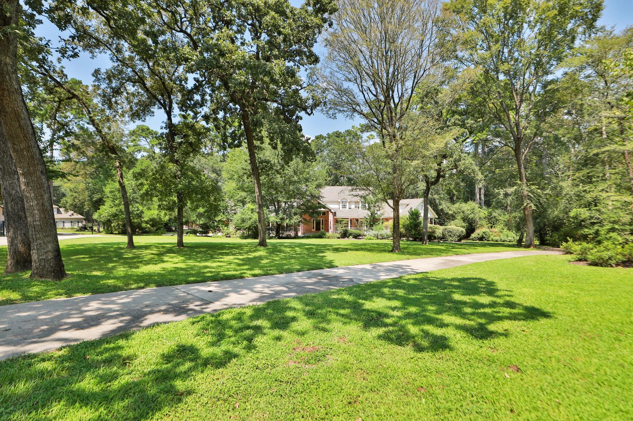 23222 Red Oak Trail