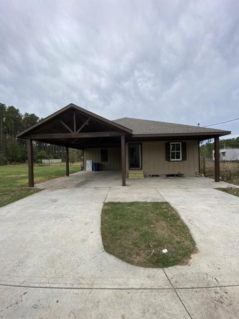 Photo of 40 County Road 3577, Cleveland, TX 77327 (MLS # 93172518)