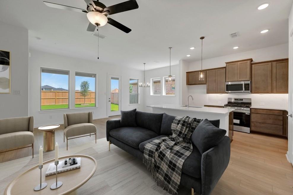 8927 Red Wolf Place