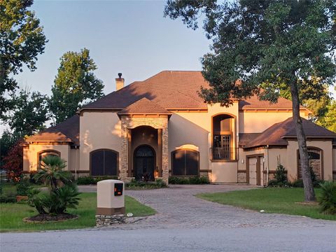 Photo of 28019 E Benders Landing Boulevard NE, Spring, TX 77386 (MLS # 98930921) Photo of 28019 E Benders Landing Boulevard NE, Spring, TX 77386 (MLS # 98930921)