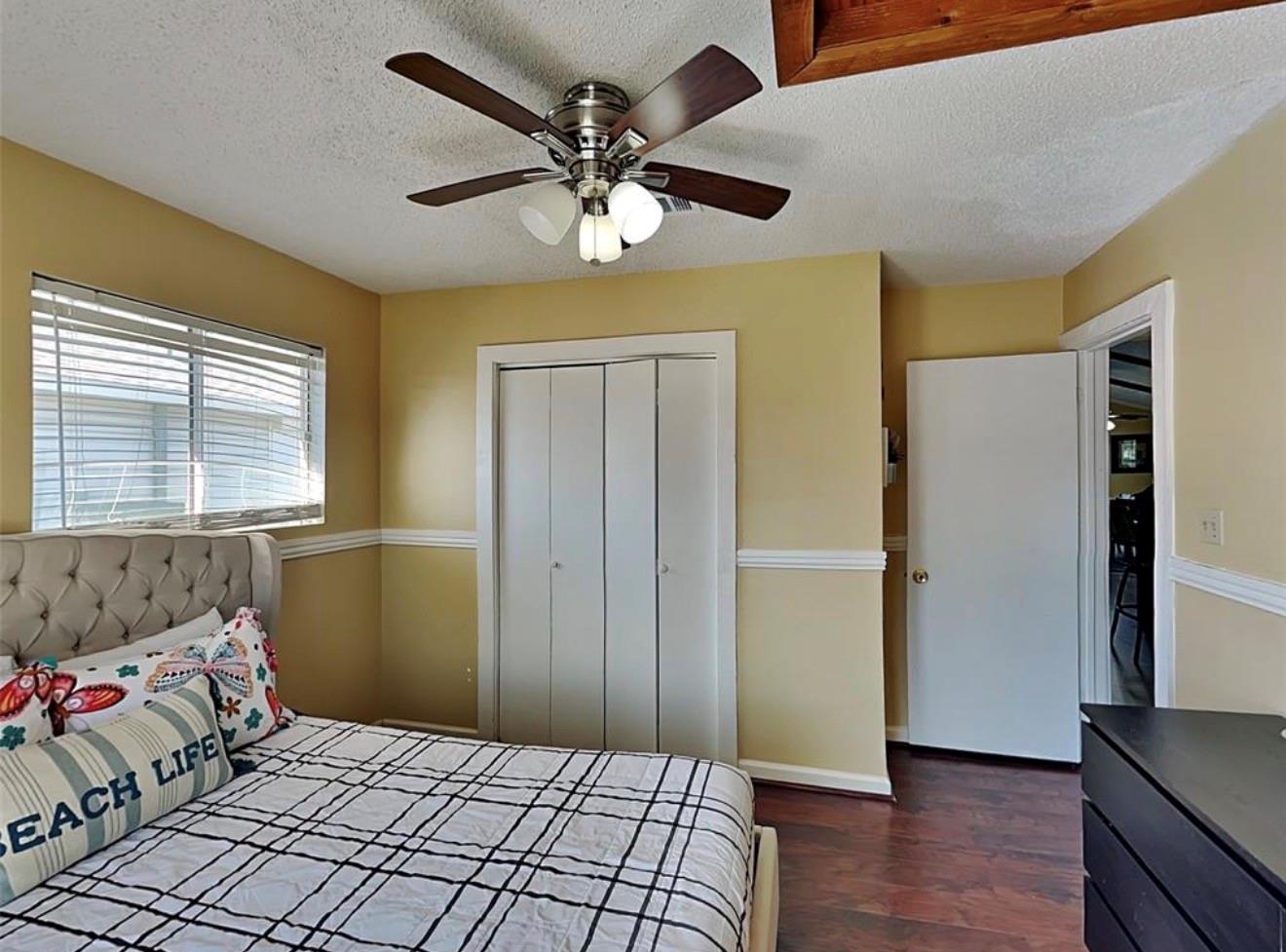 22104 Zapata Drive
