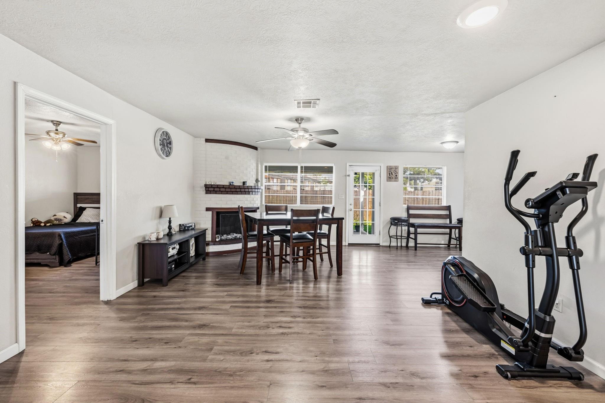 4502 Sage Circle