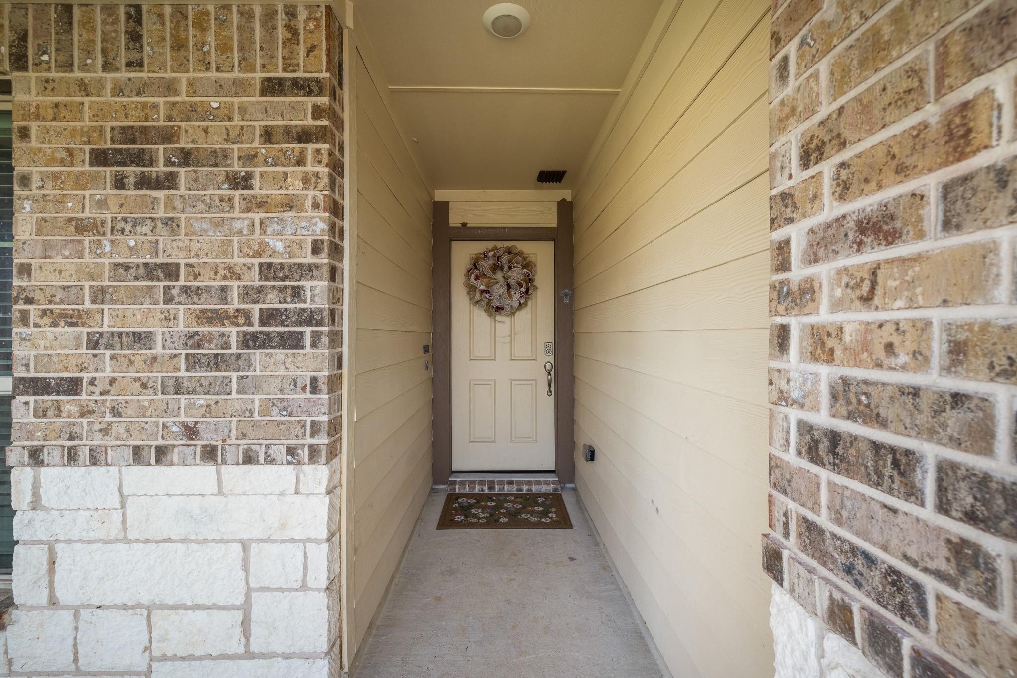 5244 Montague Loop