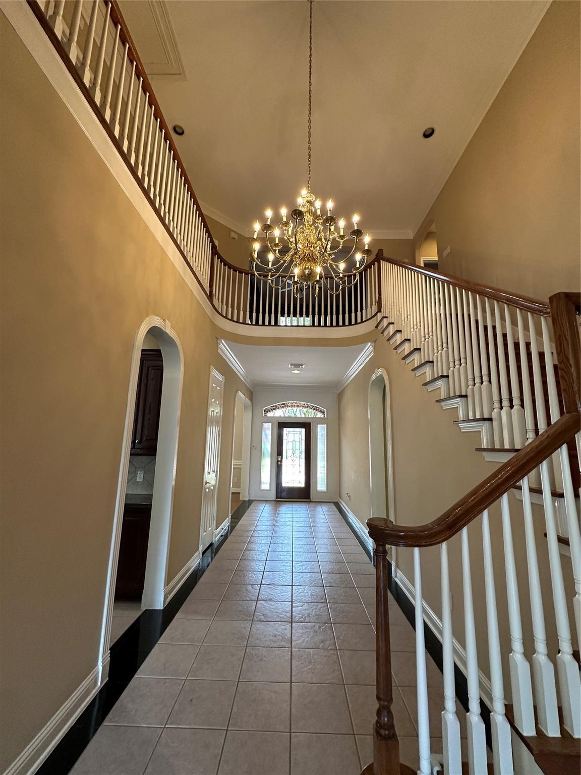 17 Ambleside Crescent Drive