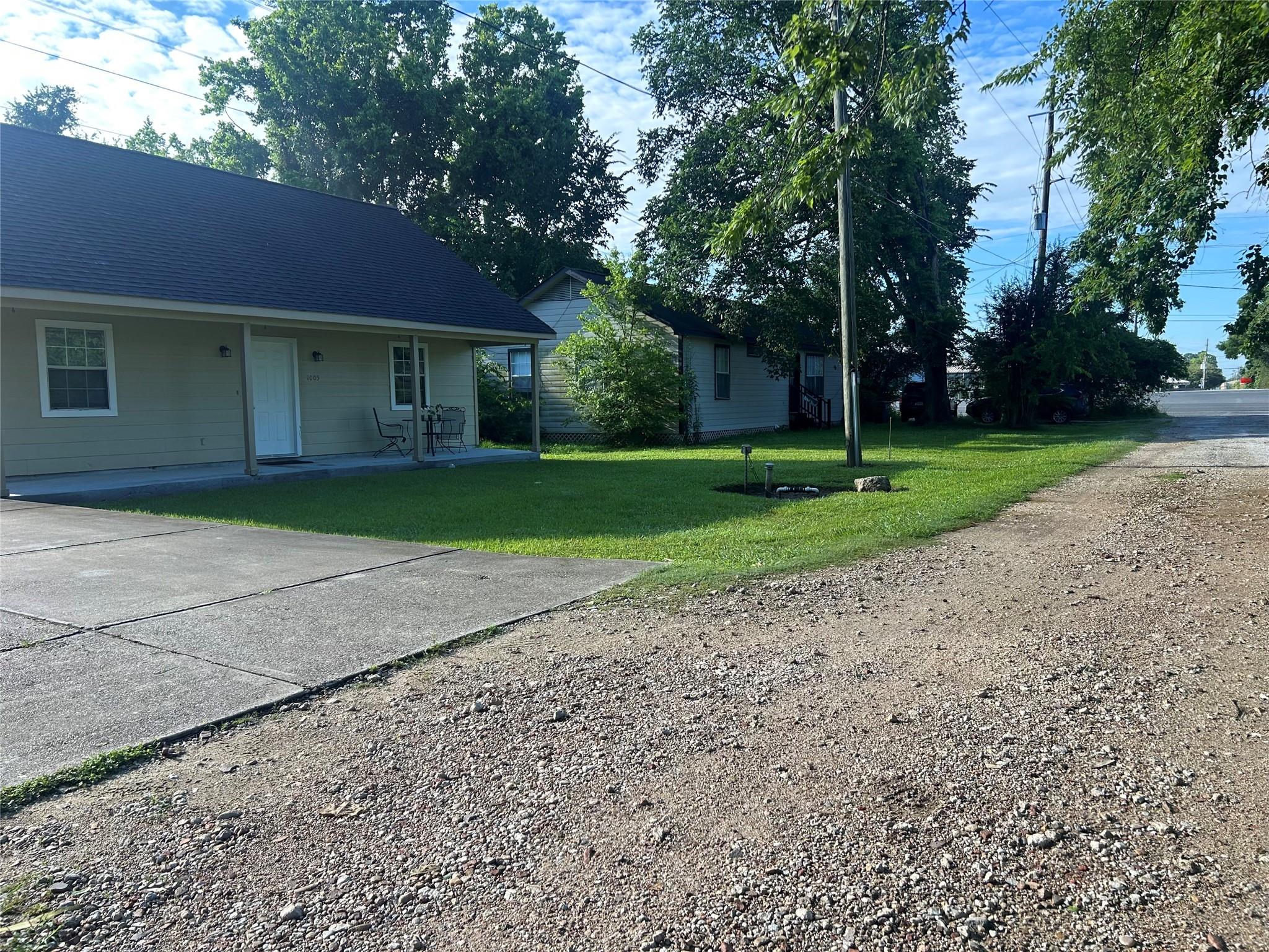 1005 E Main Street