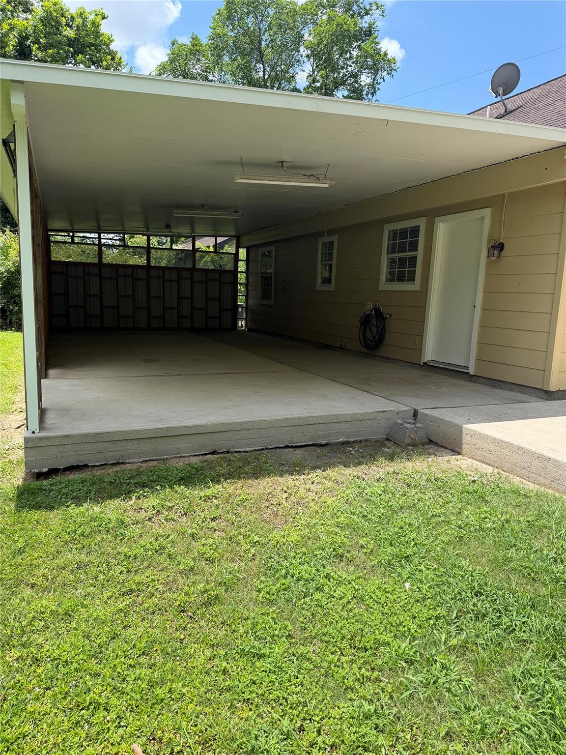 1005 E Main Street