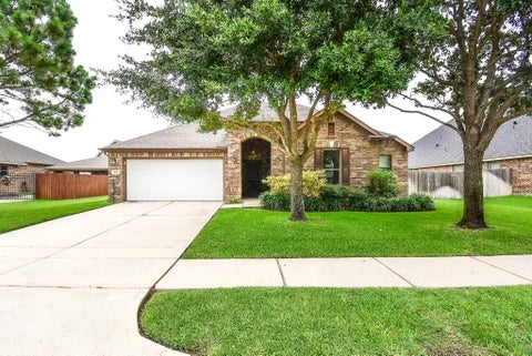 Photo of 8614 Redstone Hills Drive, Cypress, TX 77433 (MLS # 38720239)