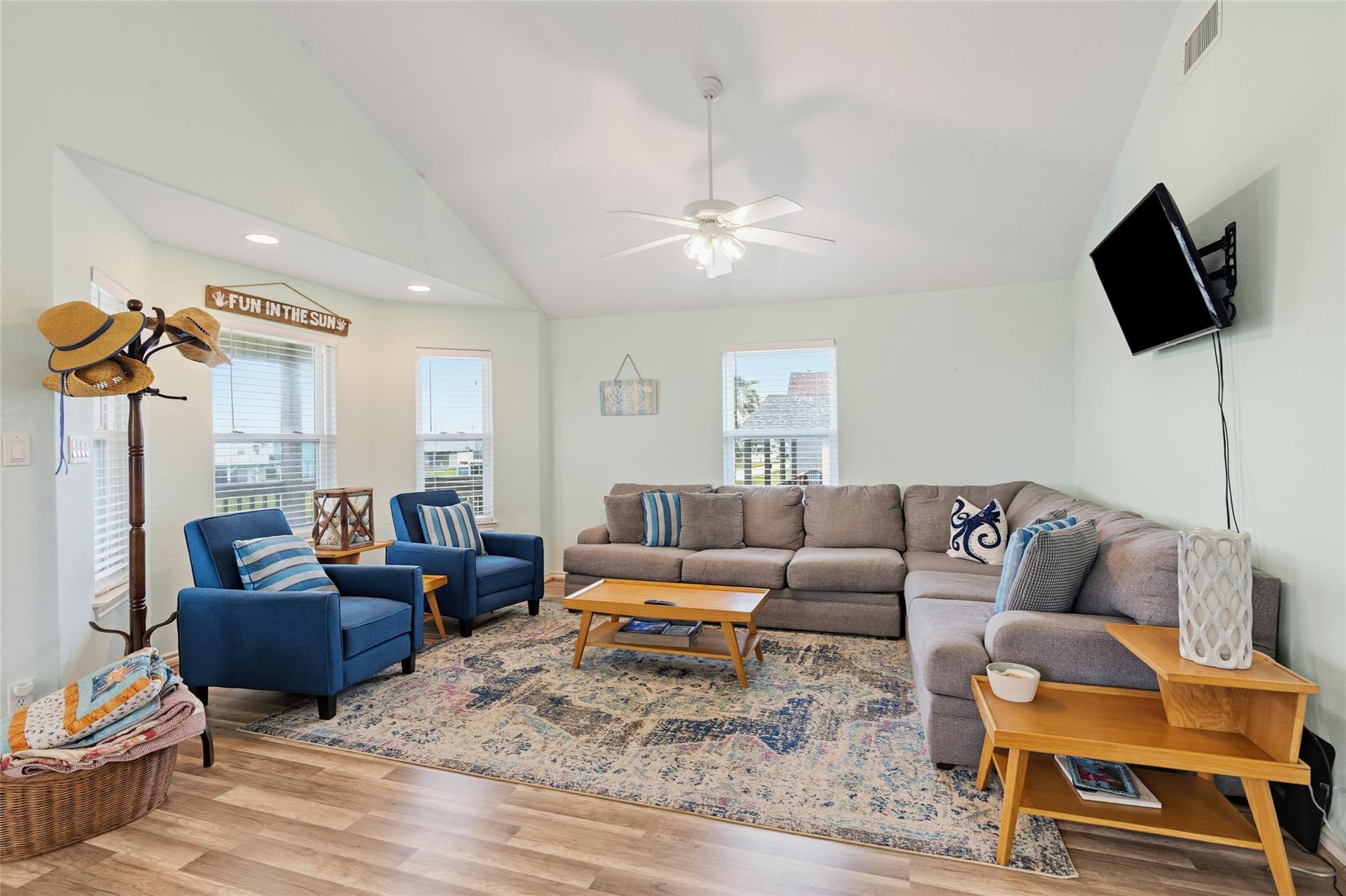 4122 Kent Drive