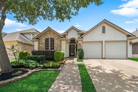 Photo of 1254 Sienna Hill Drive, Houston, TX 77077 (MLS # 33337241)