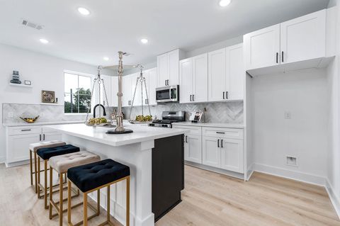 Tiny photo for 1513 Euel Street, Houston, TX 77009 (MLS # 2784374)