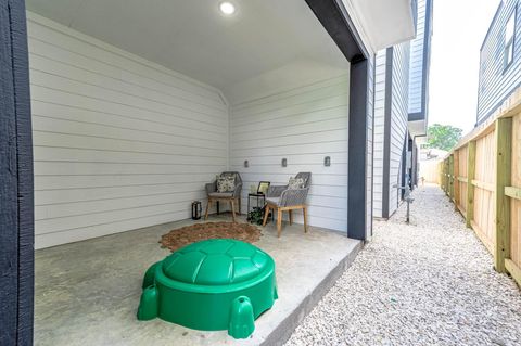 Tiny photo for 1513 Euel Street, Houston, TX 77009 (MLS # 2784374)