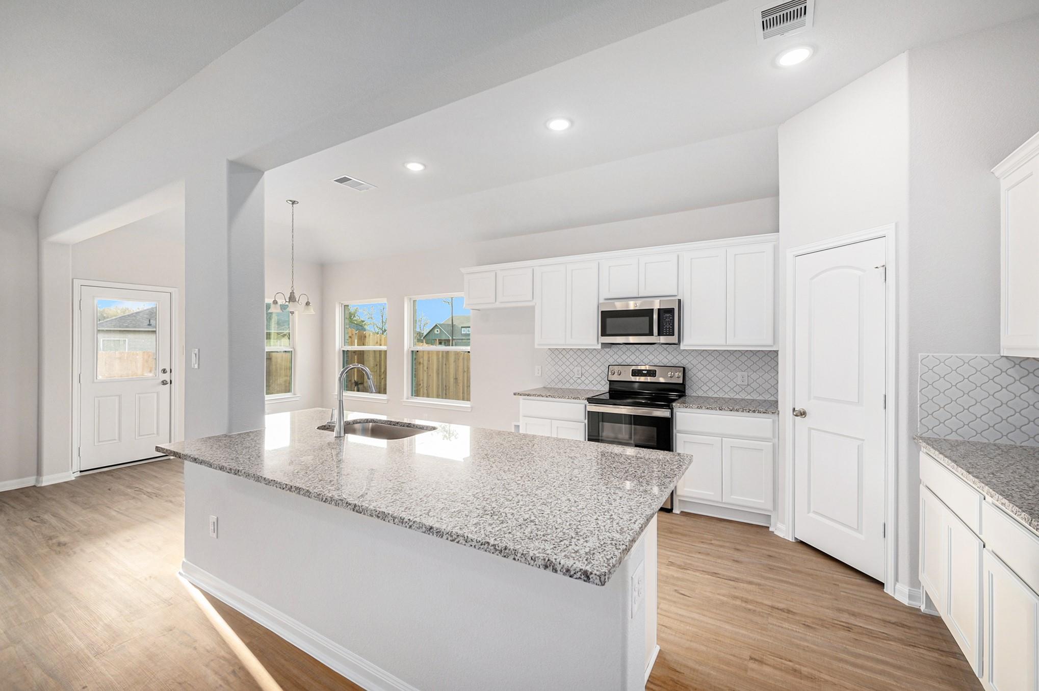12408 Hackberry Dr