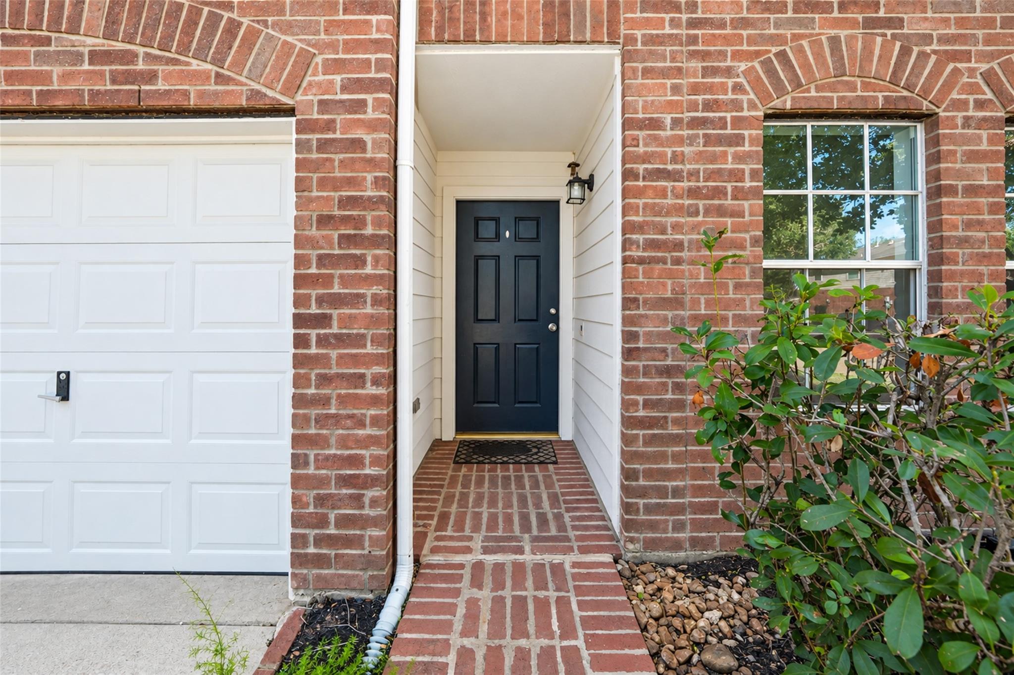 21203 Somerset Park Lane