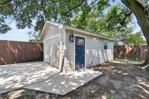 Tiny photo for 7623 Mchenry Street, Houston, TX 77087 (MLS # 41180571)
