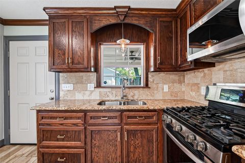 Tiny photo for 7623 Mchenry Street, Houston, TX 77087 (MLS # 41180571)
