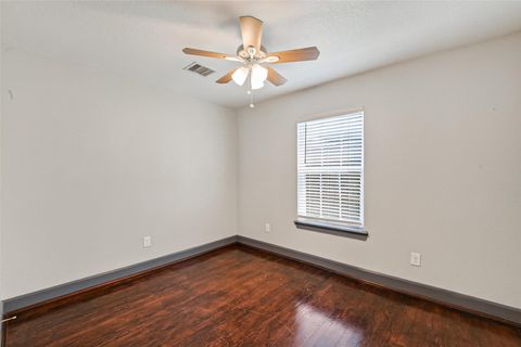 Tiny photo for 7623 Mchenry Street, Houston, TX 77087 (MLS # 41180571)