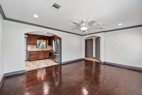 Tiny photo for 7623 Mchenry Street, Houston, TX 77087 (MLS # 41180571)
