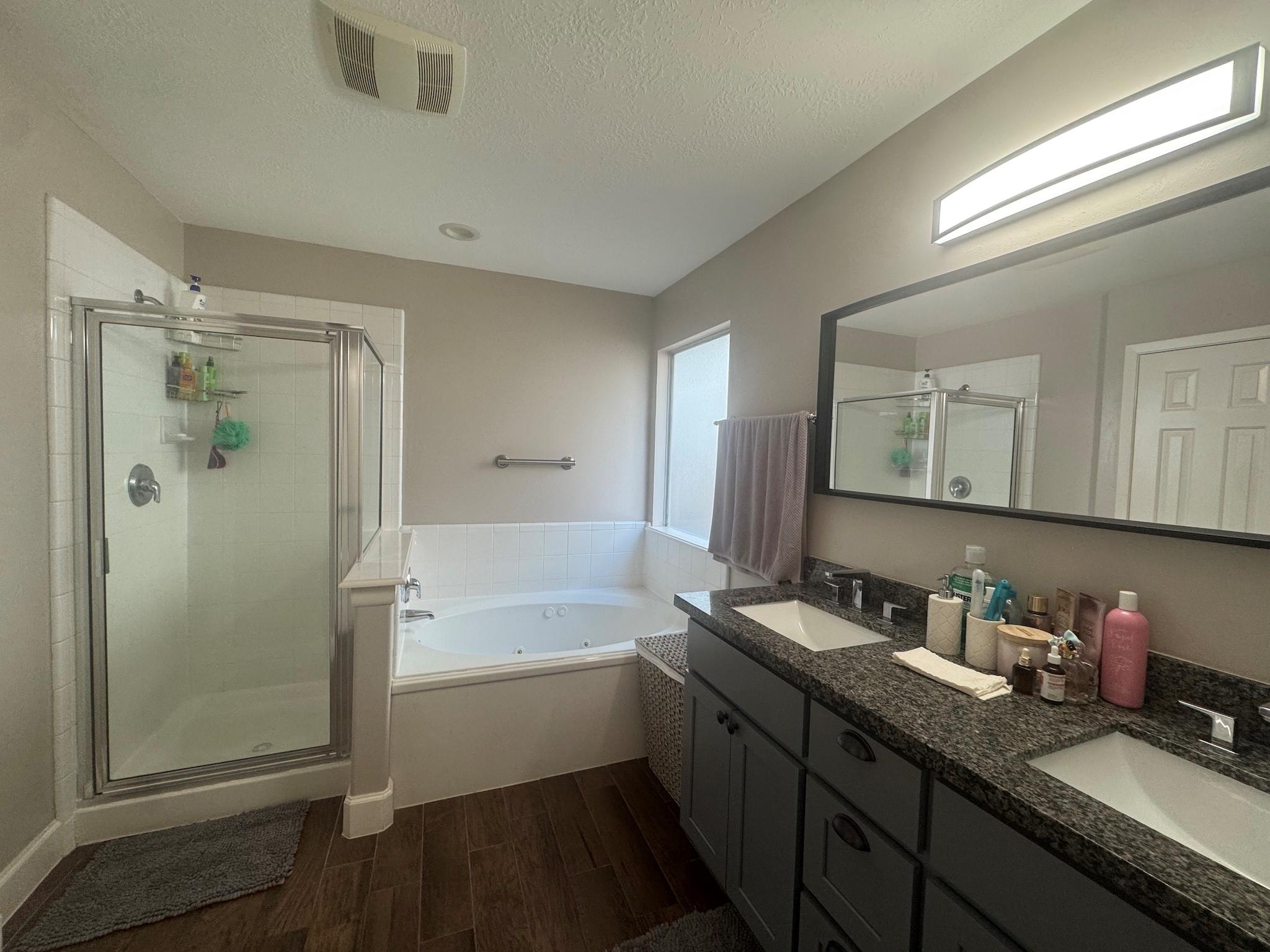 6007 Shining Leaf Court