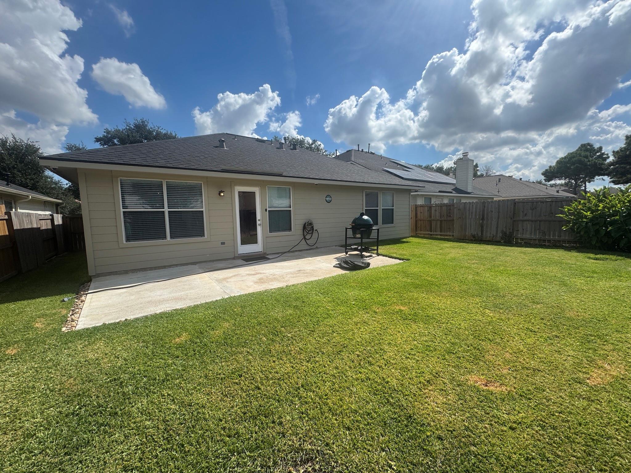 6007 Shining Leaf Court