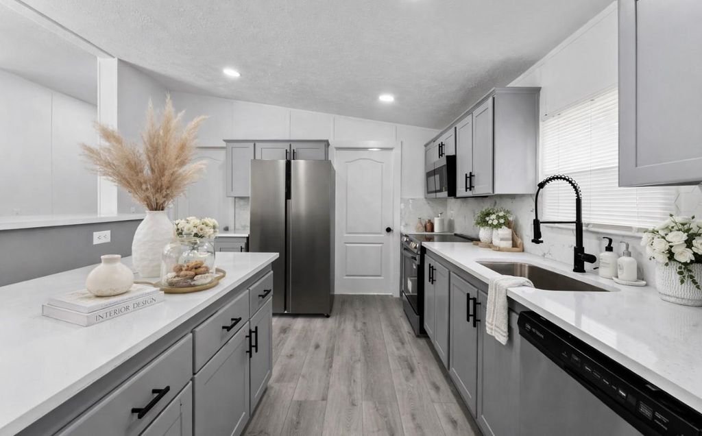 Photo of 18887 Ferney Lane, Porter, TX 77365 (MLS # 37415962)