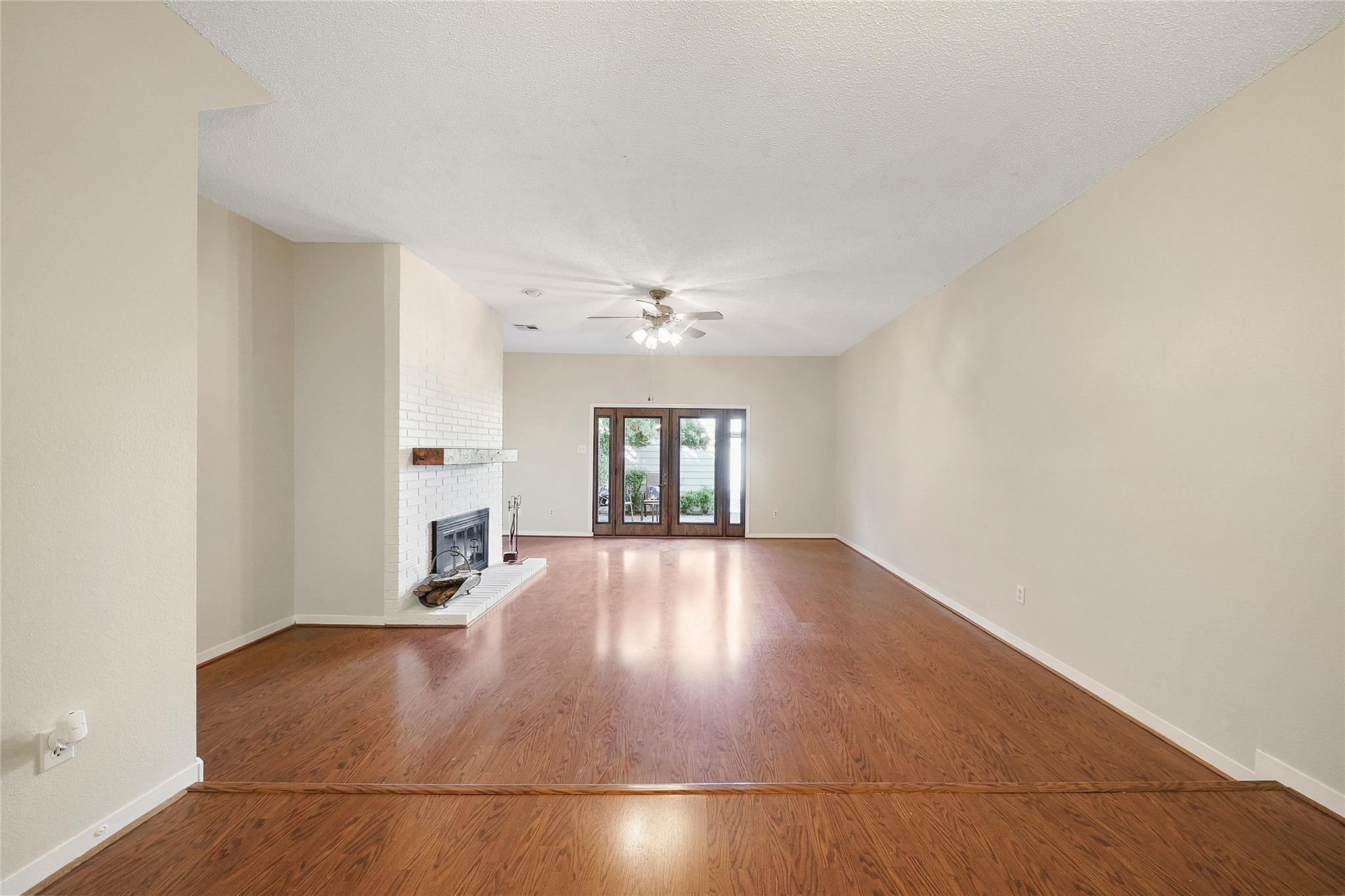 5939 Woodway Place Court