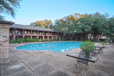 Photo of 5216 Arboles Drive #10, Houston, TX 77035 (MLS # 15964895)