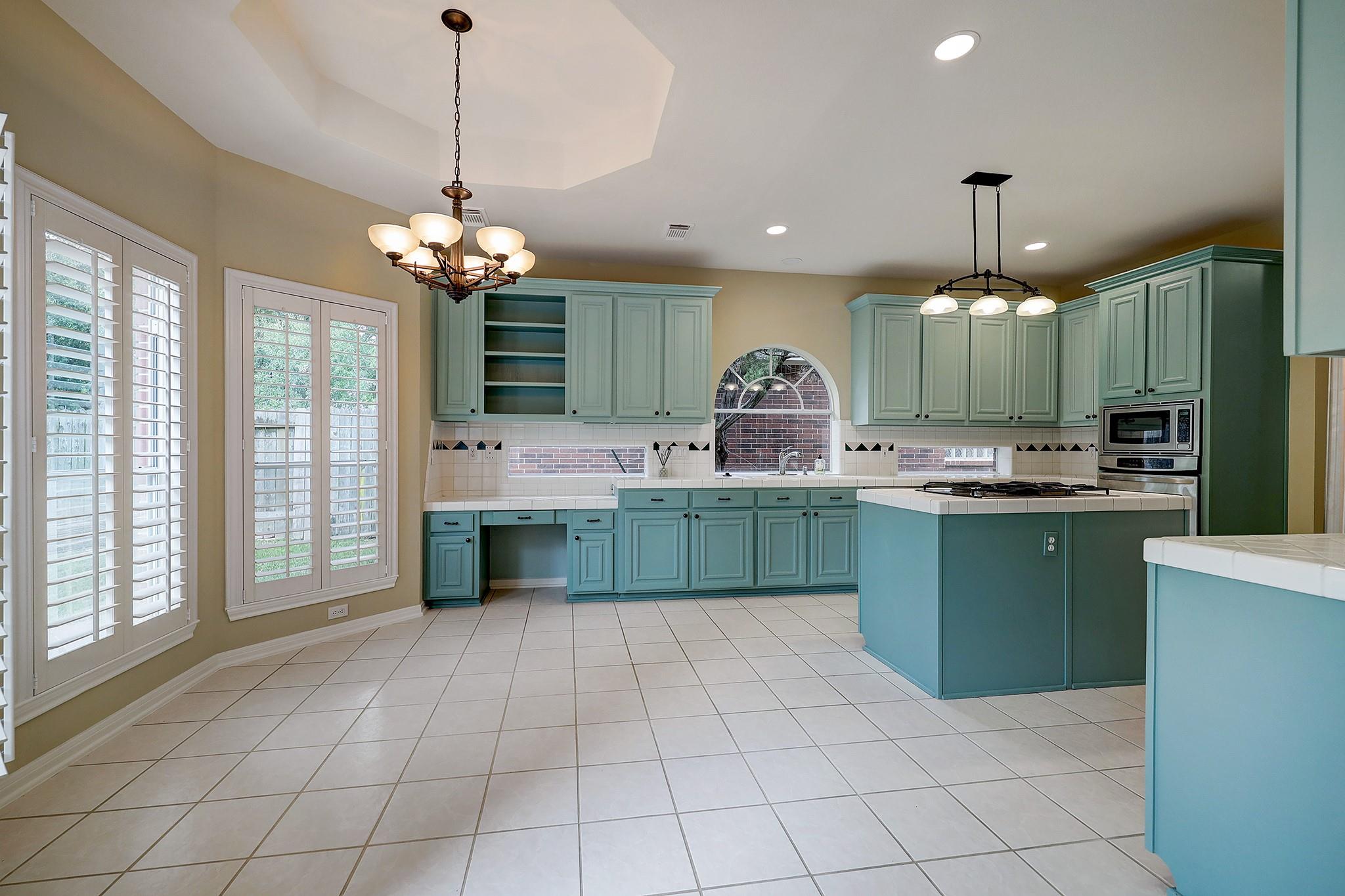 4511 Golden Pond Court