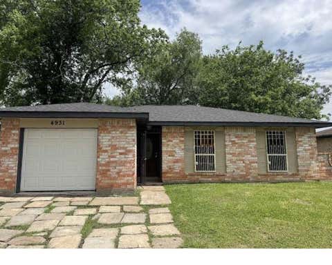 Photo of 4931 E Ridge Creek Drive, Houston, TX 77053 (MLS # 41879308)