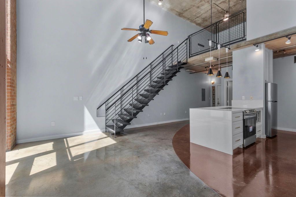 Photo of 2000 Bagby Street #5403, Houston, TX 77002 (MLS # 71687187)