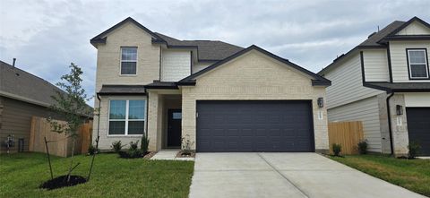 Homes For Sale - 16693 Heritage Pines Lane<br/> Conroe, TX 77302