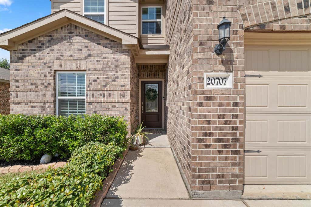 Photo of 20707 Solstice Point Drive, Hockley, TX 77447 (MLS # 32666772)