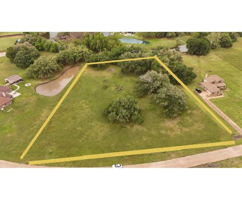Photo of 1207 Mill Road, Angleton, TX 77515 (MLS # 18056642)