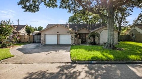 Photo of 4310 A Bar Drive, Santa Fe, TX 77510 (MLS # 22357045)