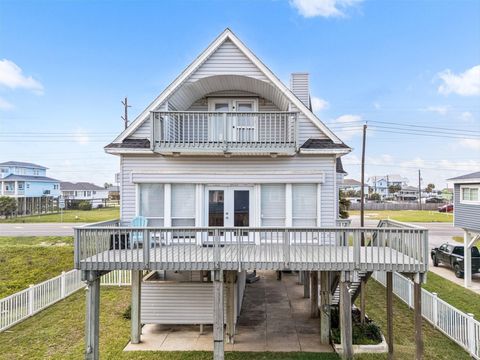Photo of 21519 San Luis Pass Road, Galveston, TX 77554 (MLS # 93200282)