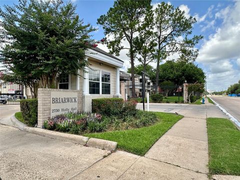 Photo of 2750 Holly Hall Street #1215, Houston, TX 77054 (MLS # 23108743)