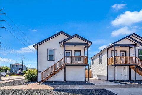 Photo of 5301 Avenue M, Galveston, TX 77551 (MLS # 62801515)