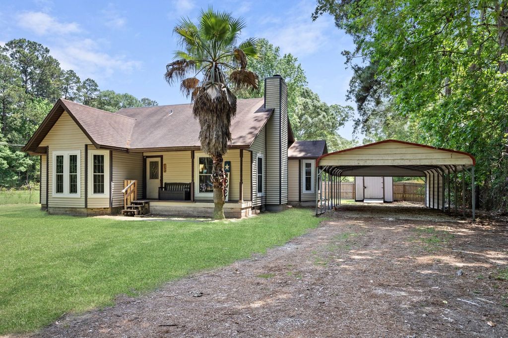 Photo of 9994 Ruby Lane, Silsbee, TX 77656 (MLS # 41274465)
