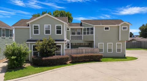 Photo of 1838 Woodbend Village Court, Houston, TX 77055 (MLS # 75822697)