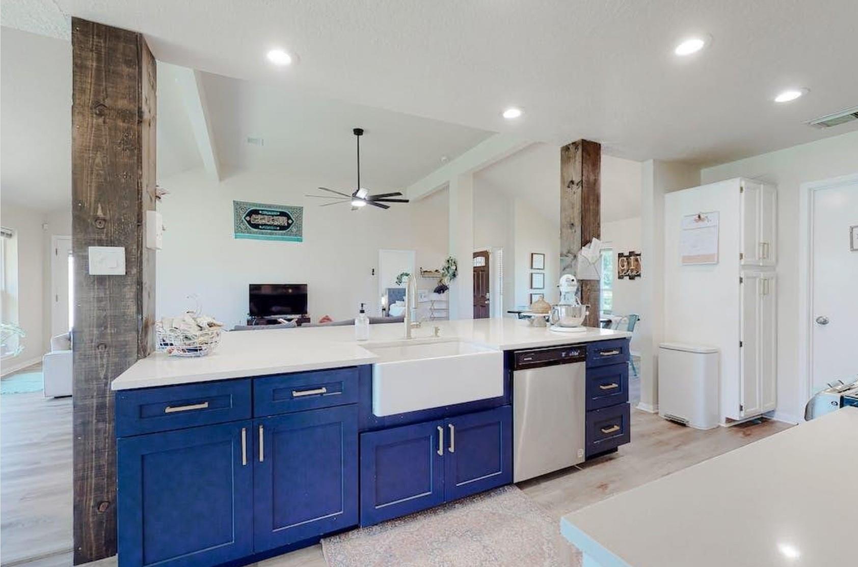 2918 Amber Lane