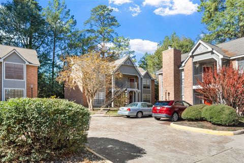 Photo of 2402 Sycamore Avenue #C4, Huntsville, TX 77340 (MLS # 79164593)