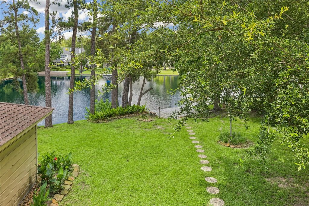 Photo of 13115 Holston Hills Drive, Houston, TX 77069 (MLS # 11910270)