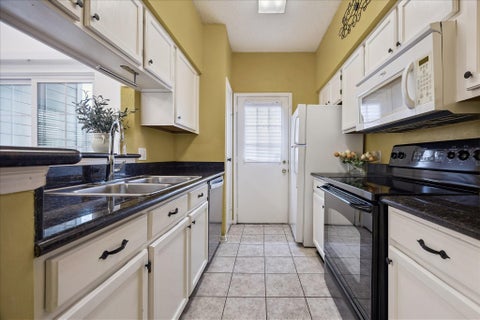 Tiny photo for 7575 Cambridge Street #502, Houston, TX 77054 (MLS # 48356647)
