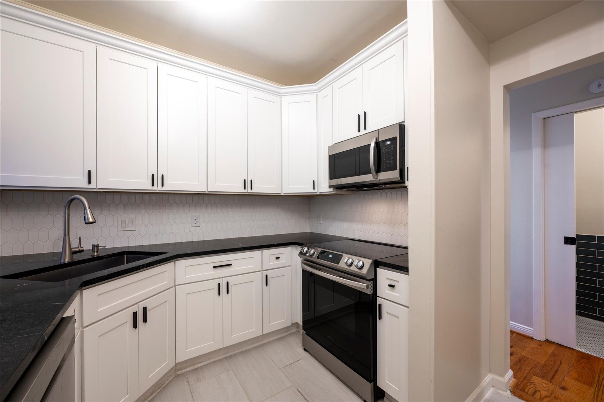 4004 Montrose Boulevard 44D