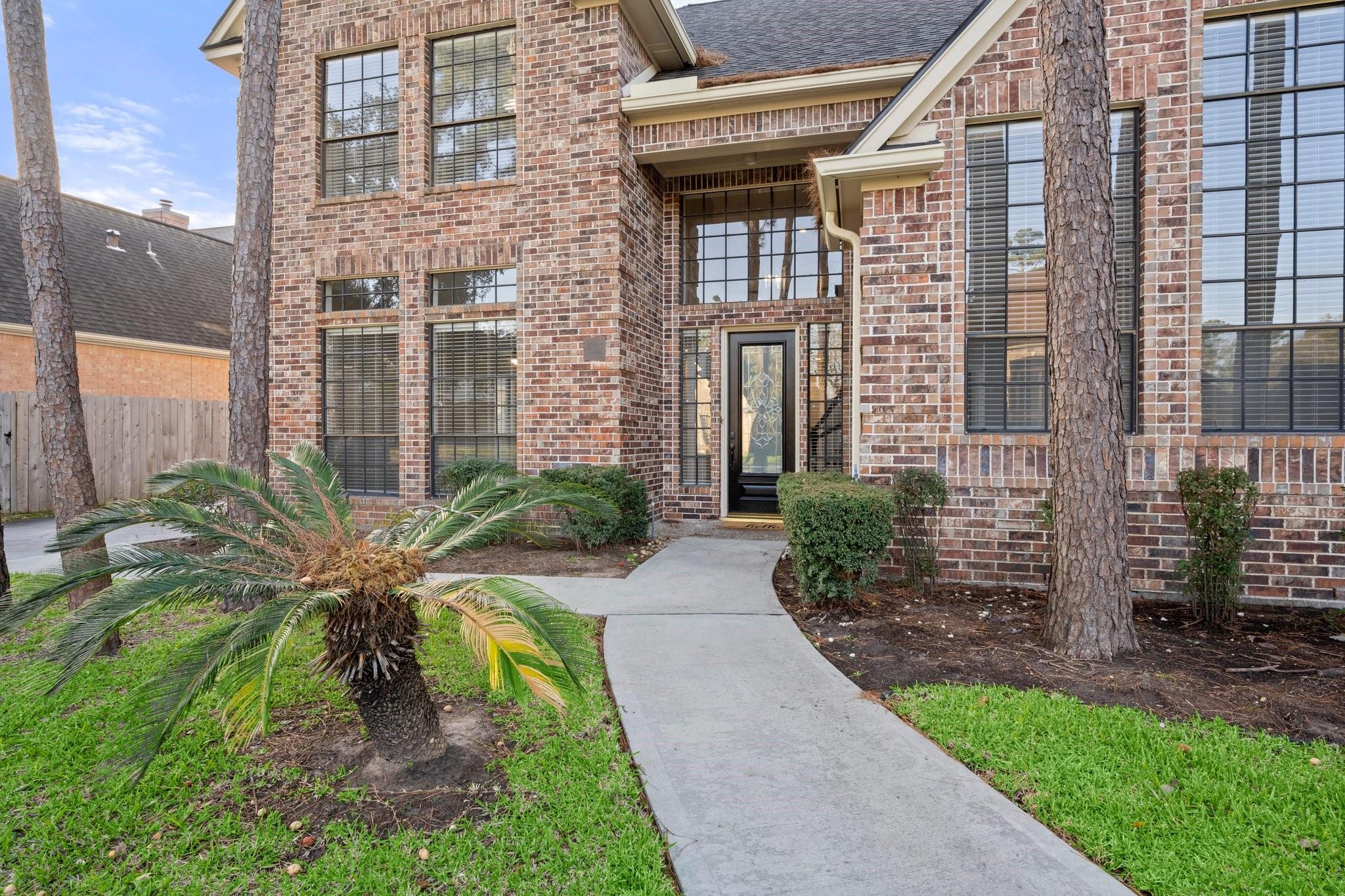 8222 Redchurch Drive