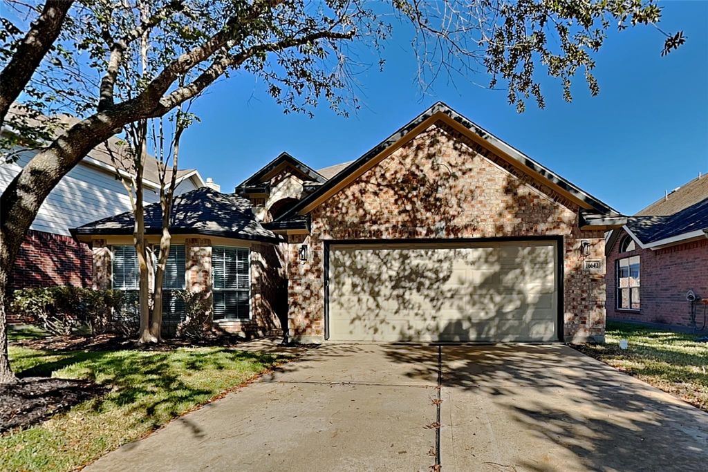 Photo of 16642 Greenbriar Point Lane, Houston, TX 77095 (MLS # 4019304)